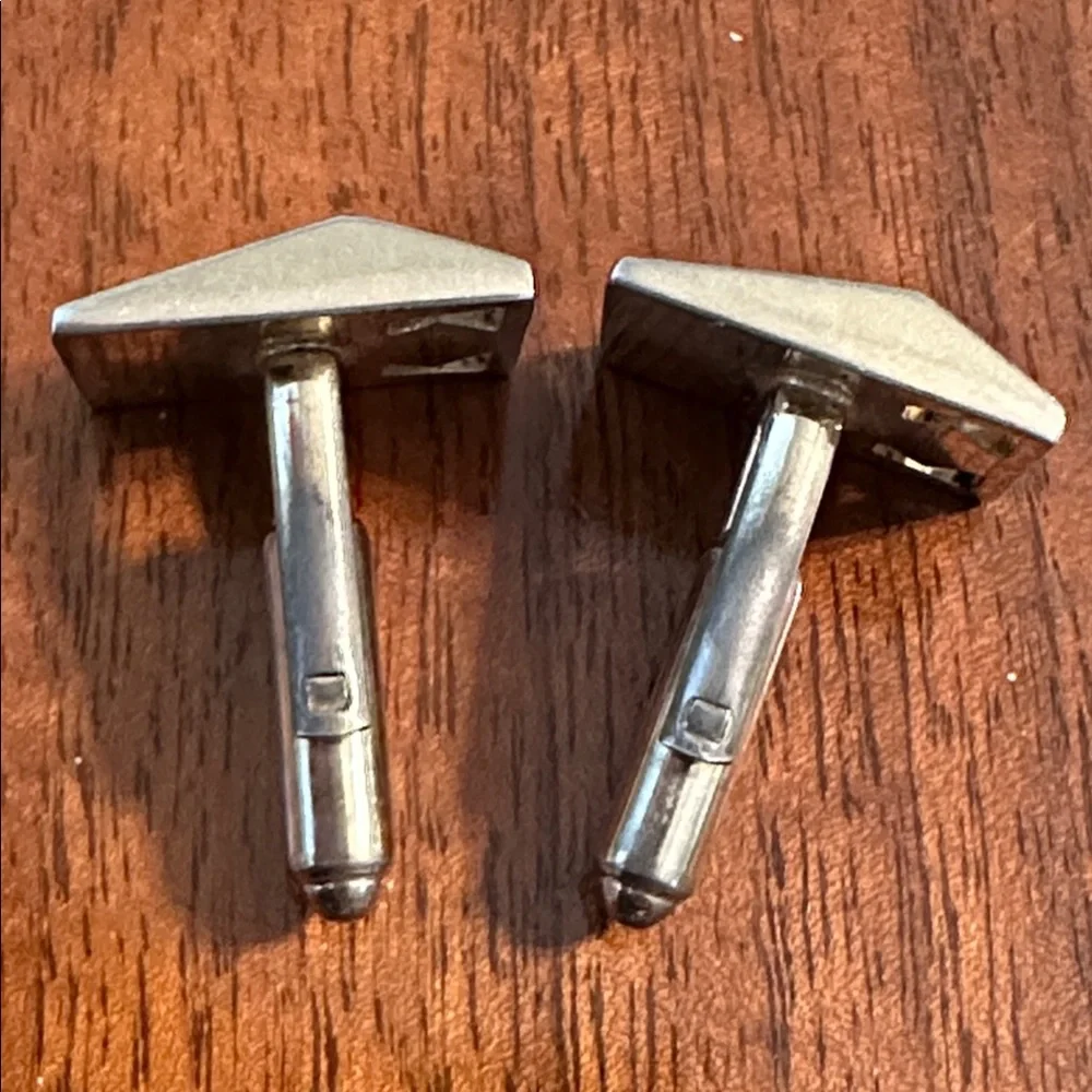 Vintage Mid Century‎ Gold Tone & Black Diamond “T” Cufflinks